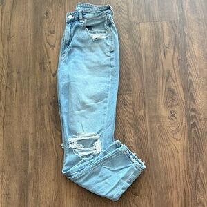 American Eagle high rise mom jeans